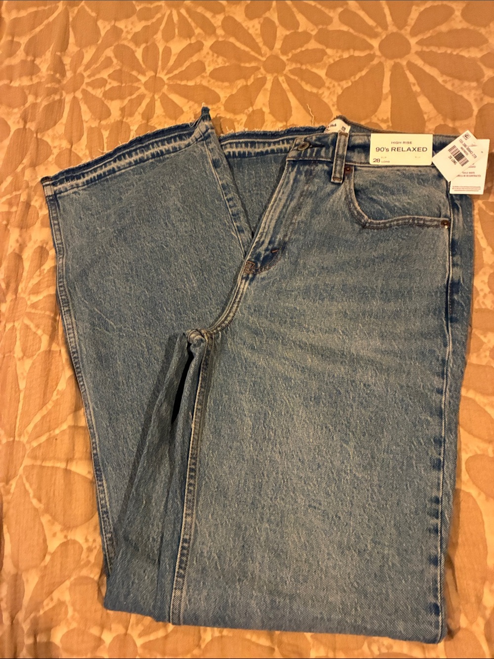 Abercrombie & Fitch Women's High-Rise Relaxed Blue Denim Jeans